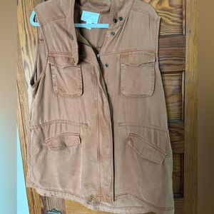 Caslon Women's orange vest, XL